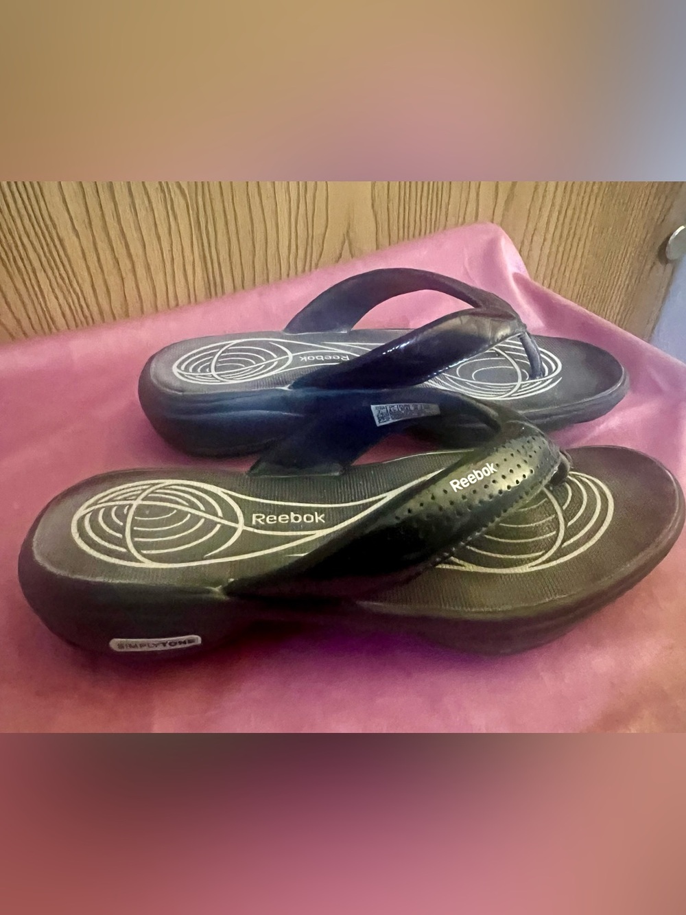 Reebok SimplyTone Women's Black Patent Flip Flop Sandals